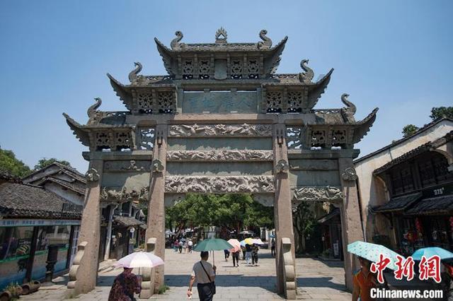 定向音箱,让声音像激光一样发射